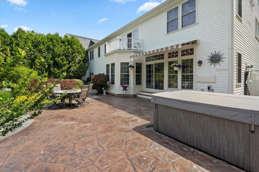 64 Homestead Lane Waterbury VT 05677