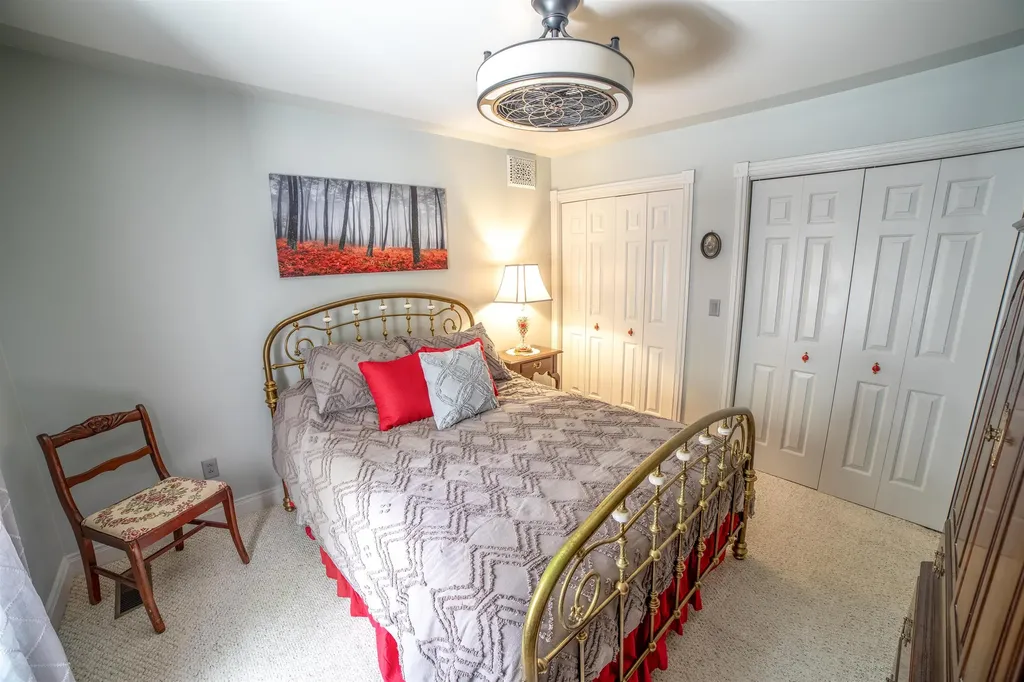 995 Dorset Street South Burlington VT 05403