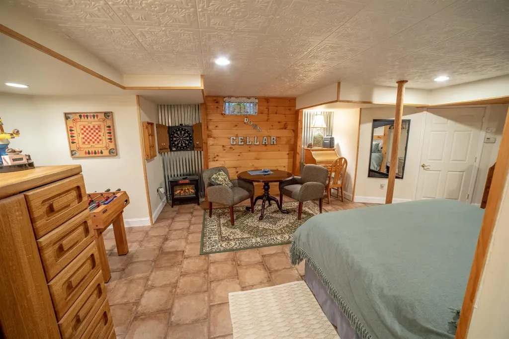 995 Dorset Street South Burlington VT 05403