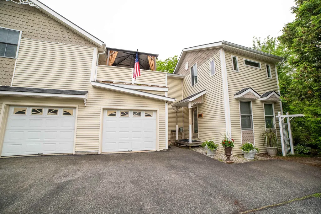 995 Dorset Street South Burlington VT 05403