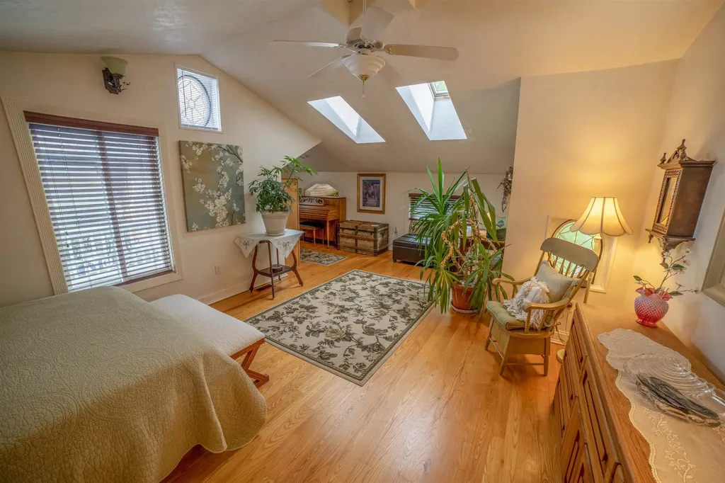 995 Dorset Street South Burlington VT 05403