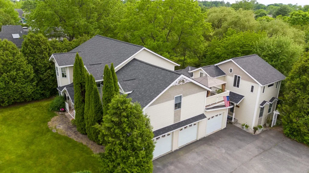 995 Dorset Street South Burlington VT 05403