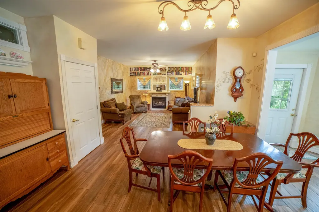 995 Dorset Street South Burlington VT 05403