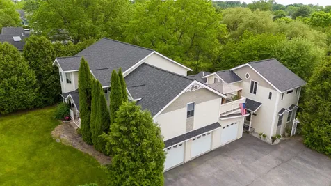 995 Dorset Street South Burlington VT 05403