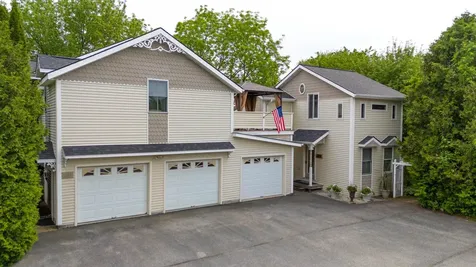995 Dorset Street South Burlington VT 05403