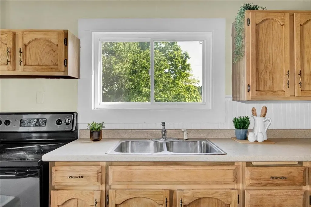 1 Elm Avenue Richford VT 05476