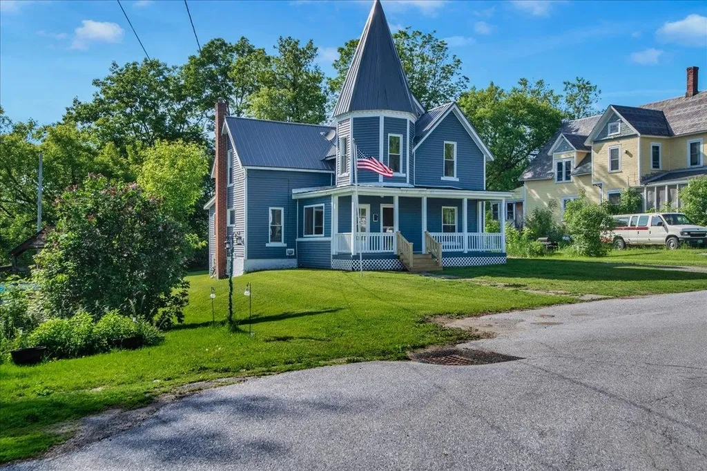 1 Elm Avenue Richford VT 05476