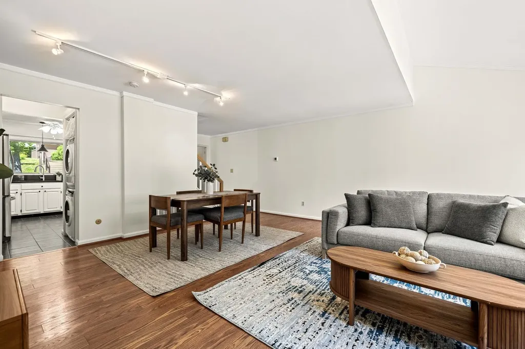 96 Spinnaker Way Portsmouth NH 03801