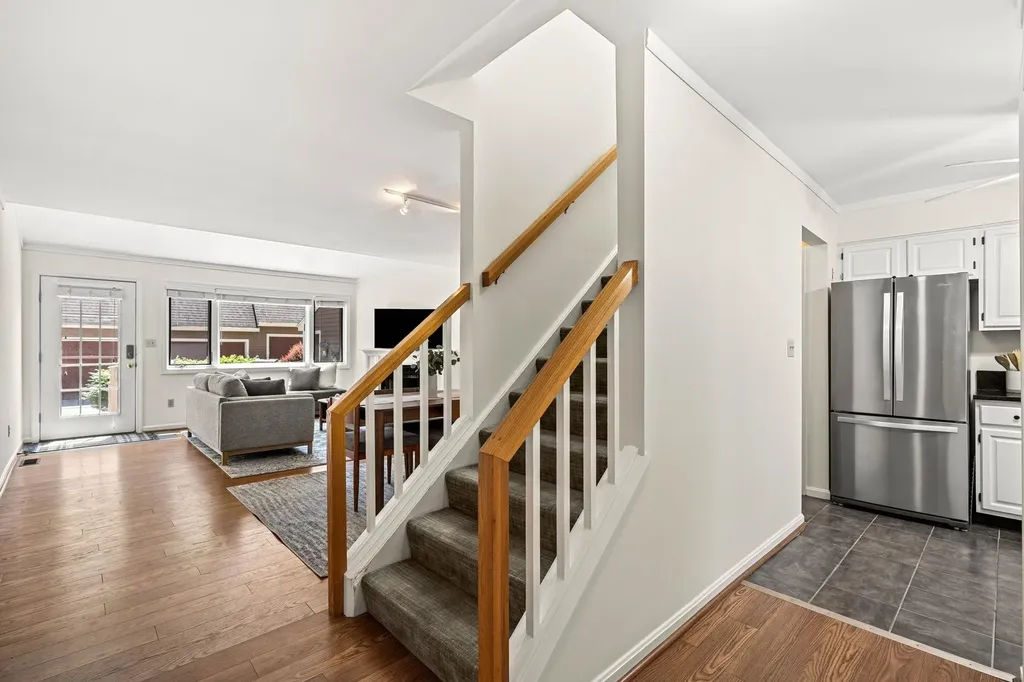 96 Spinnaker Way Portsmouth NH 03801