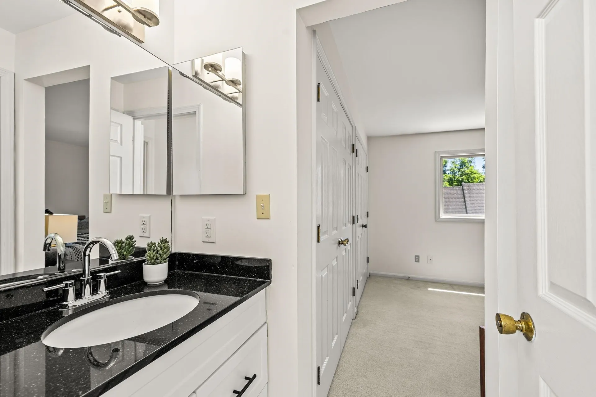 96 Spinnaker Way Portsmouth NH 03801