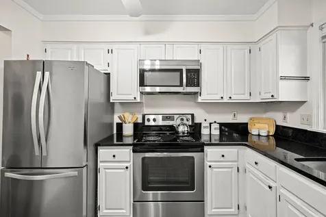 96 Spinnaker Way Portsmouth NH 03801