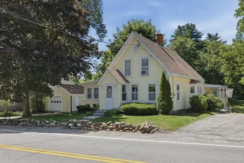 15 S Main Street Newton NH 03858