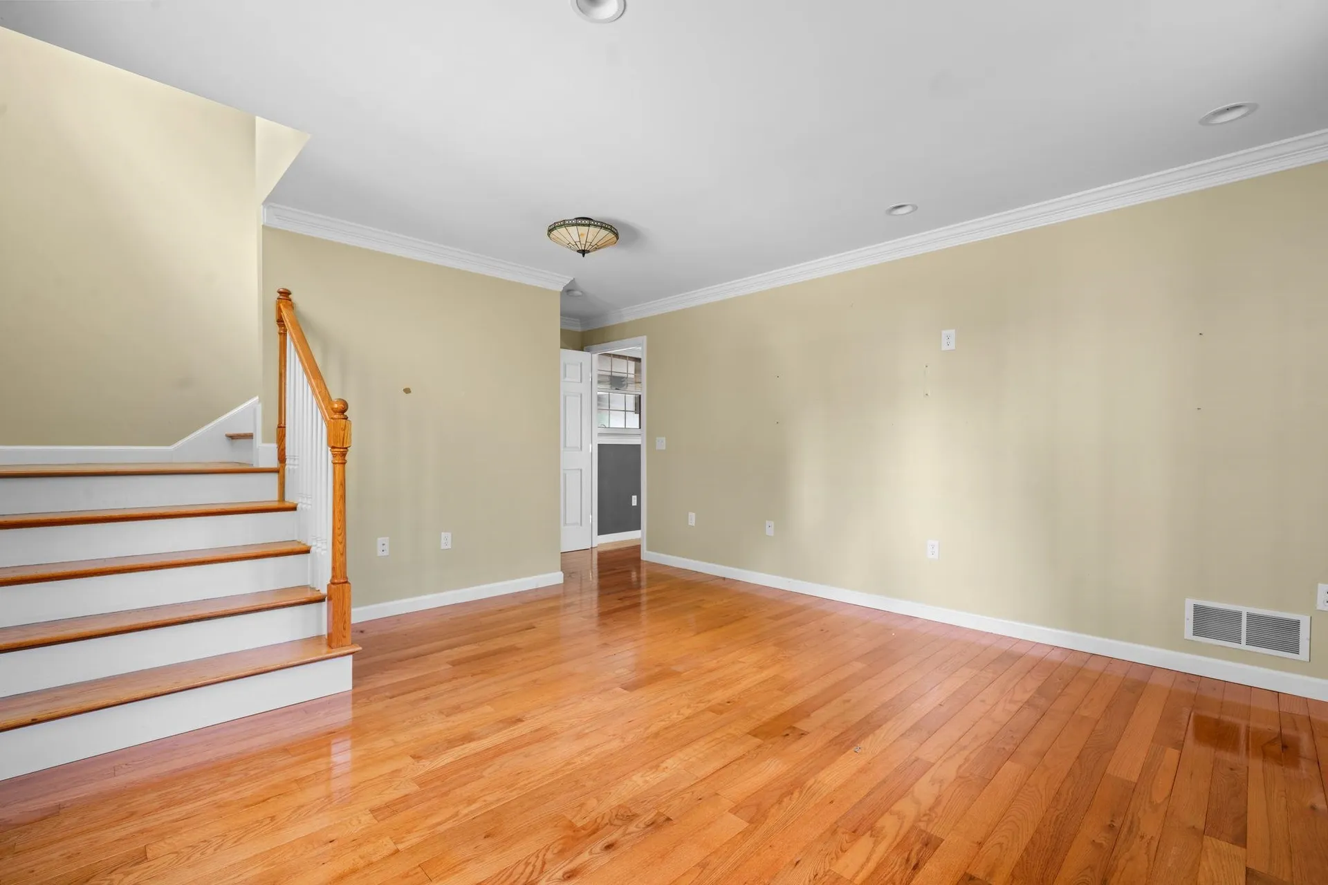 163 Wedgewood Lane Manchester NH 03109