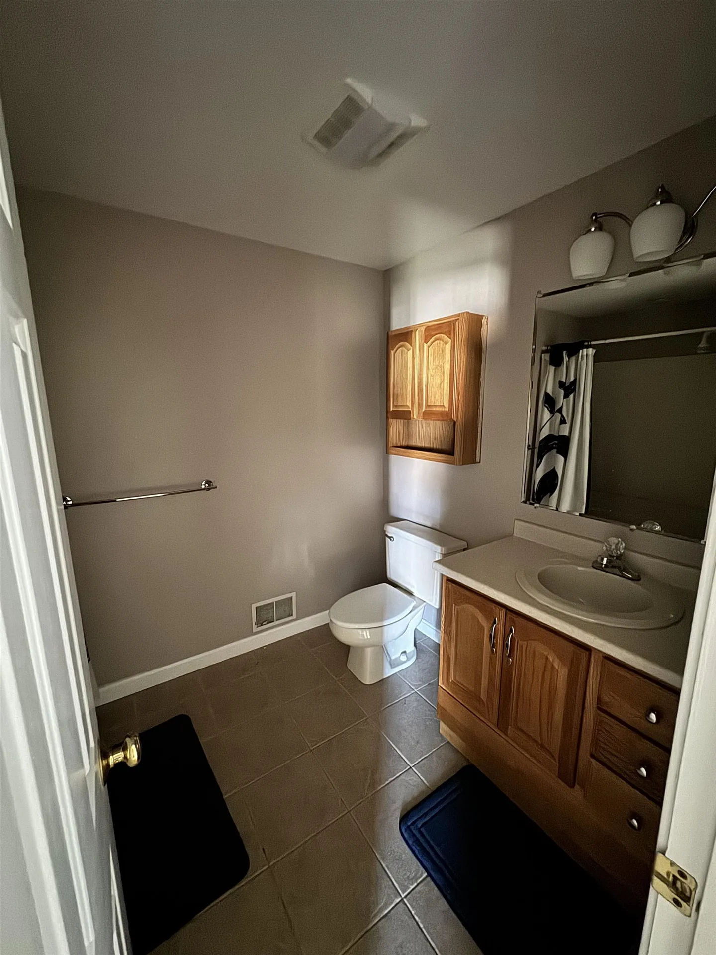 163 Wedgewood Lane Manchester NH 03109