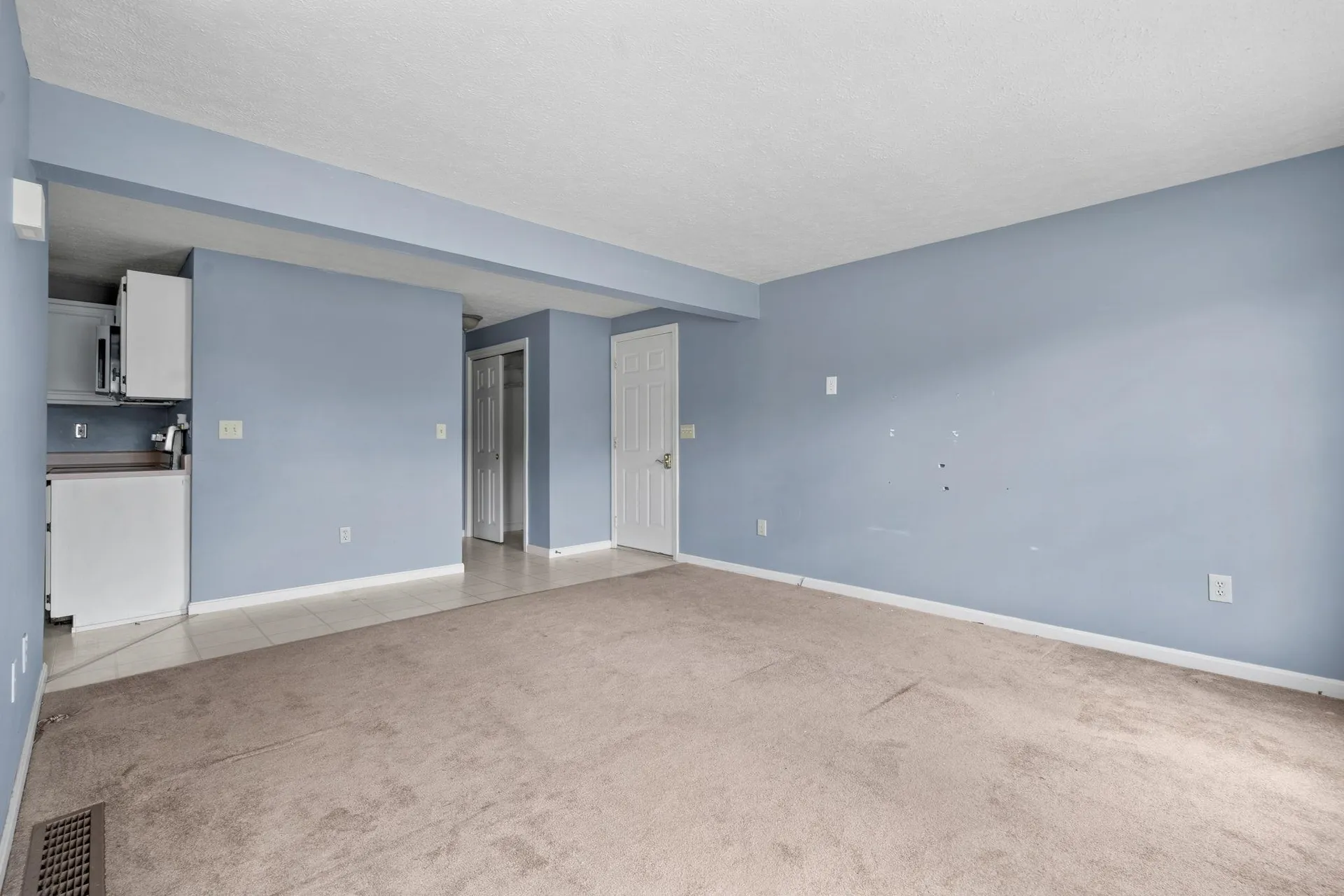 163 Wedgewood Lane Manchester NH 03109