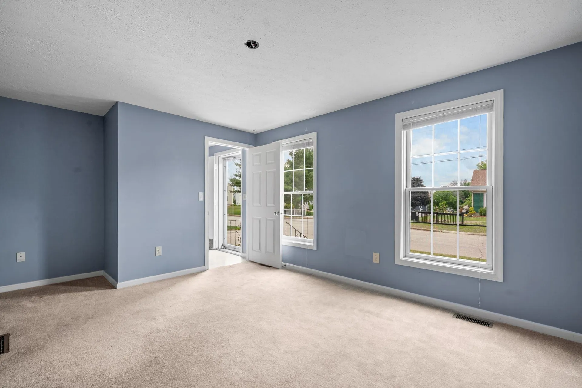 163 Wedgewood Lane Manchester NH 03109