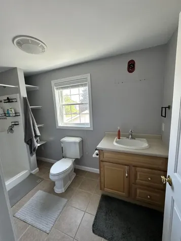 163 Wedgewood Lane Manchester NH 03109