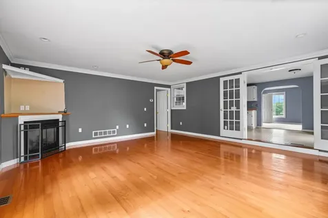 163 Wedgewood Lane Manchester NH 03109