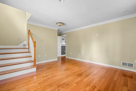 163 Wedgewood Lane Manchester NH 03109
