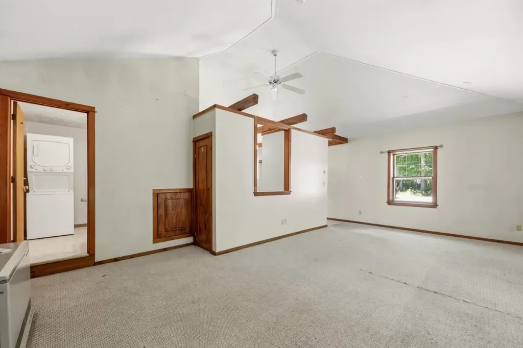 52 Whipple Road Kittery ME 03904