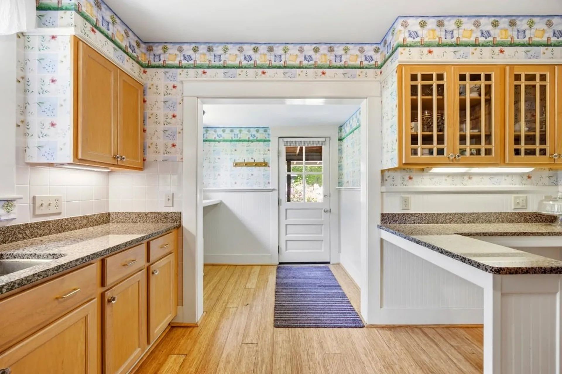 52 Whipple Road Kittery ME 03904
