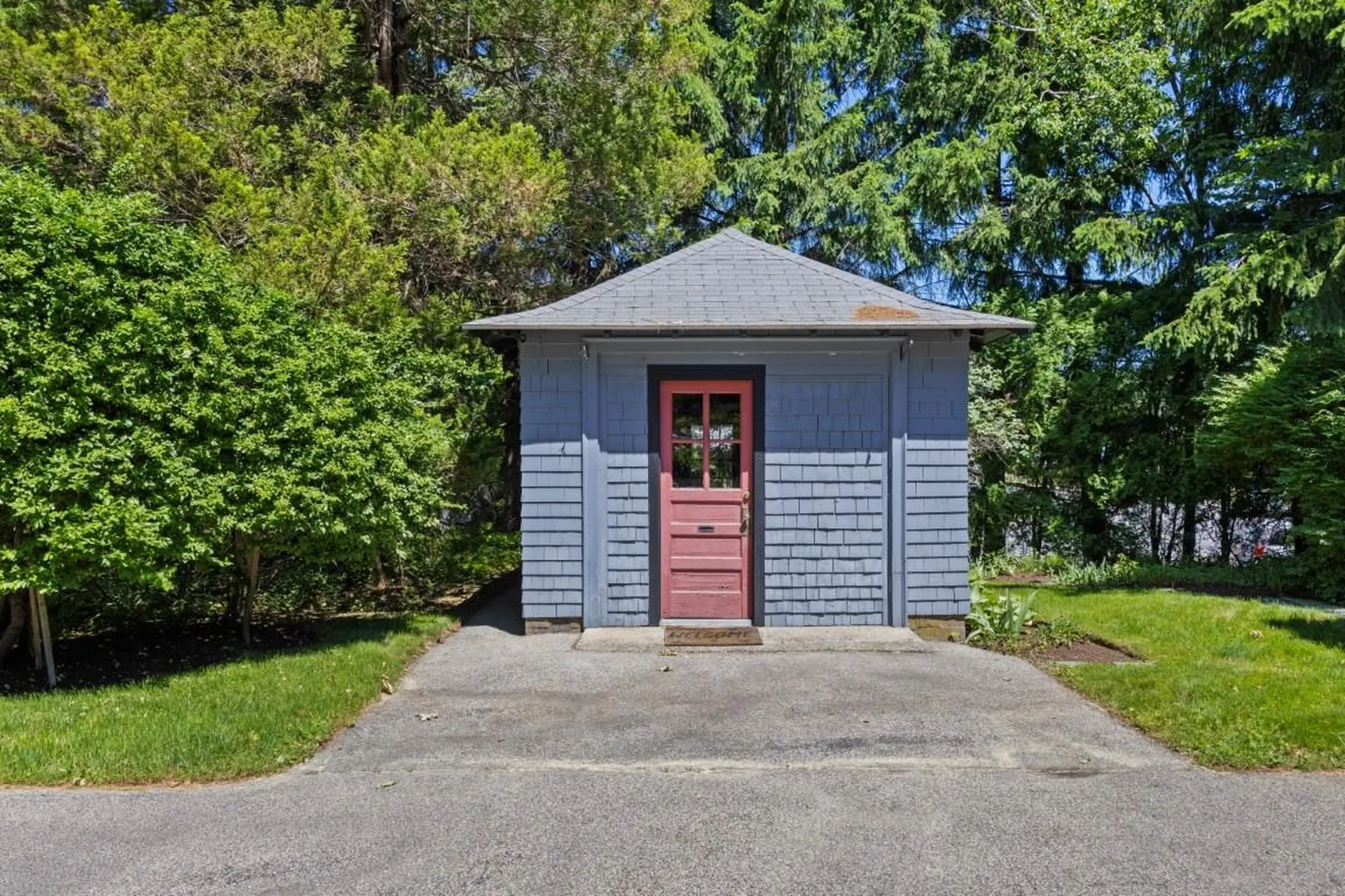 52 Whipple Road Kittery ME 03904