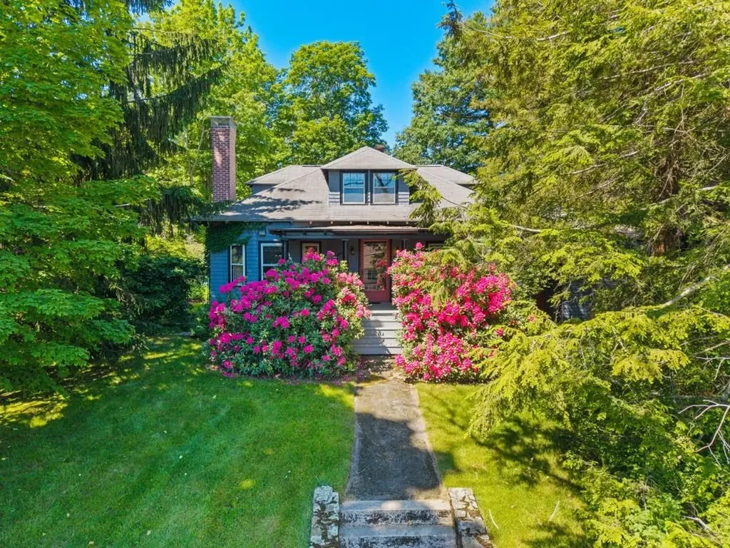 52 Whipple Road Kittery ME 03904