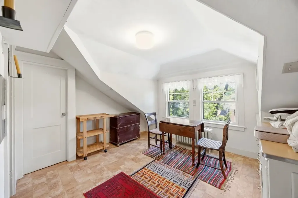 52 Whipple Road Kittery ME 03904