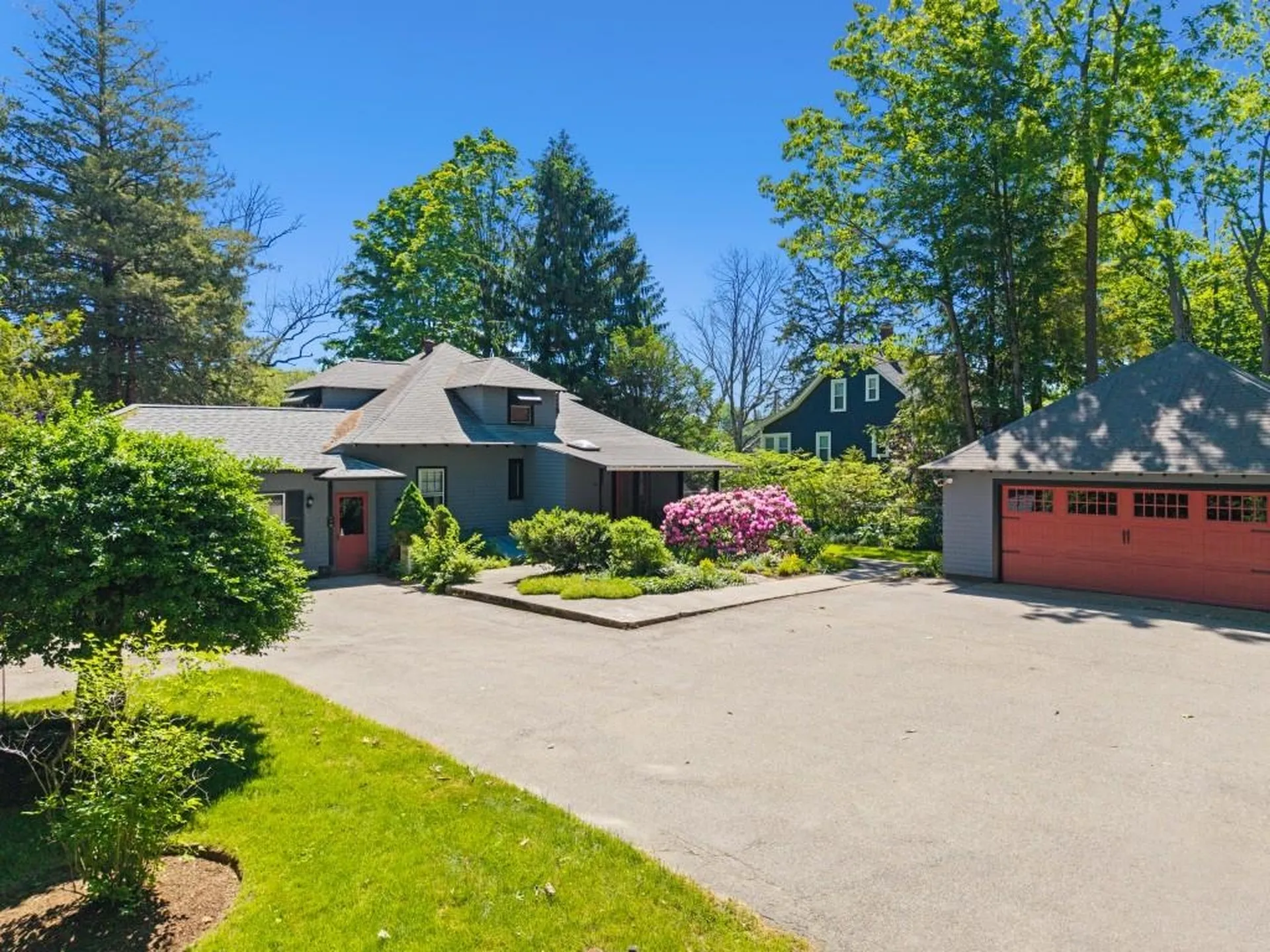 52 Whipple Road Kittery ME 03904