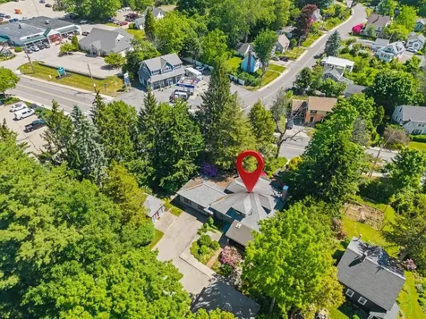 52 Whipple Road Kittery ME 03904