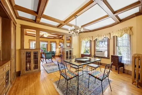 52 Whipple Road Kittery ME 03904