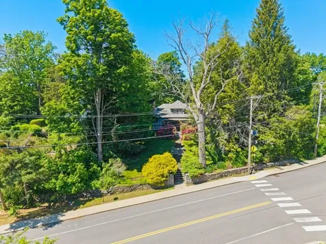 52 Whipple Road Kittery ME 03904