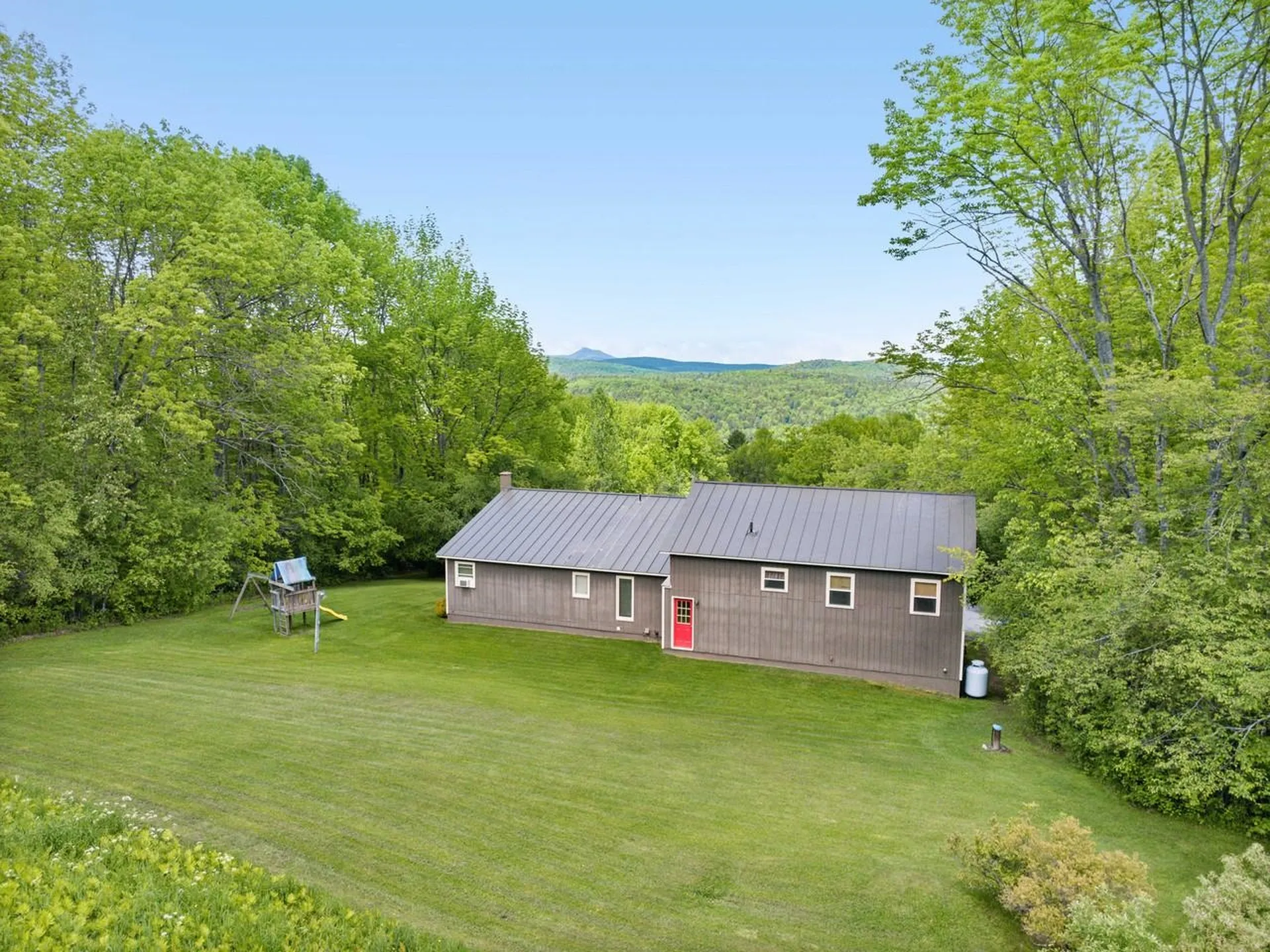 2403 Crosstown Road Berlin VT 05602