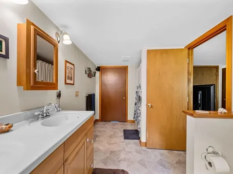 2403 Crosstown Road Berlin VT 05602