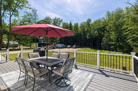 877 River Road Weare NH 03281