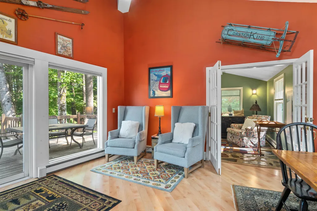 50 Drachenfels Road Conway NH 03860