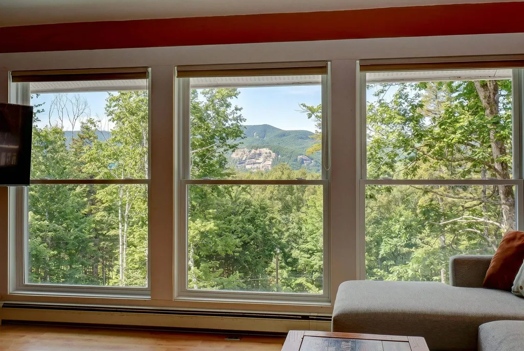 50 Drachenfels Road Conway NH 03860