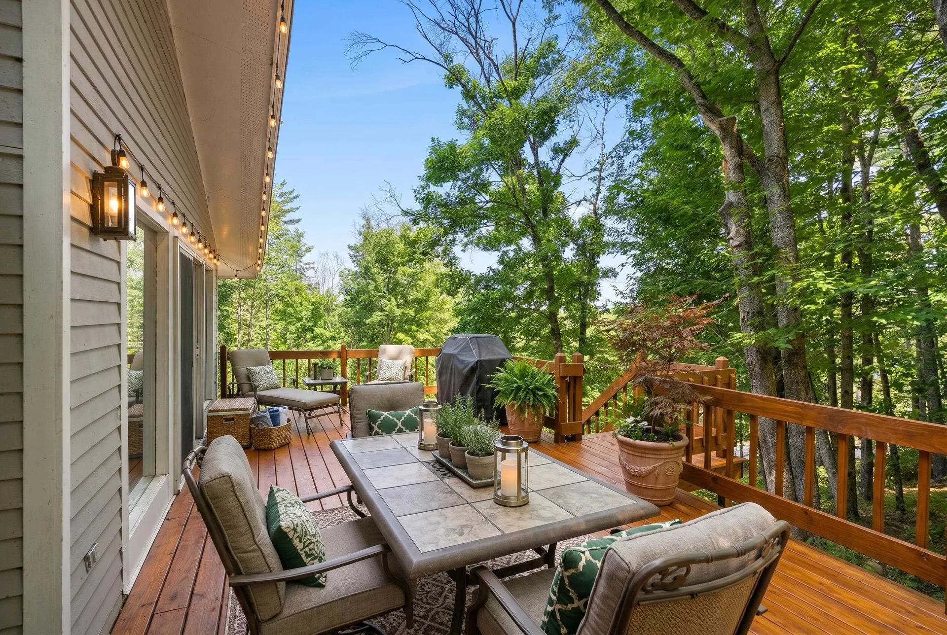 50 Drachenfels Road Conway NH 03860