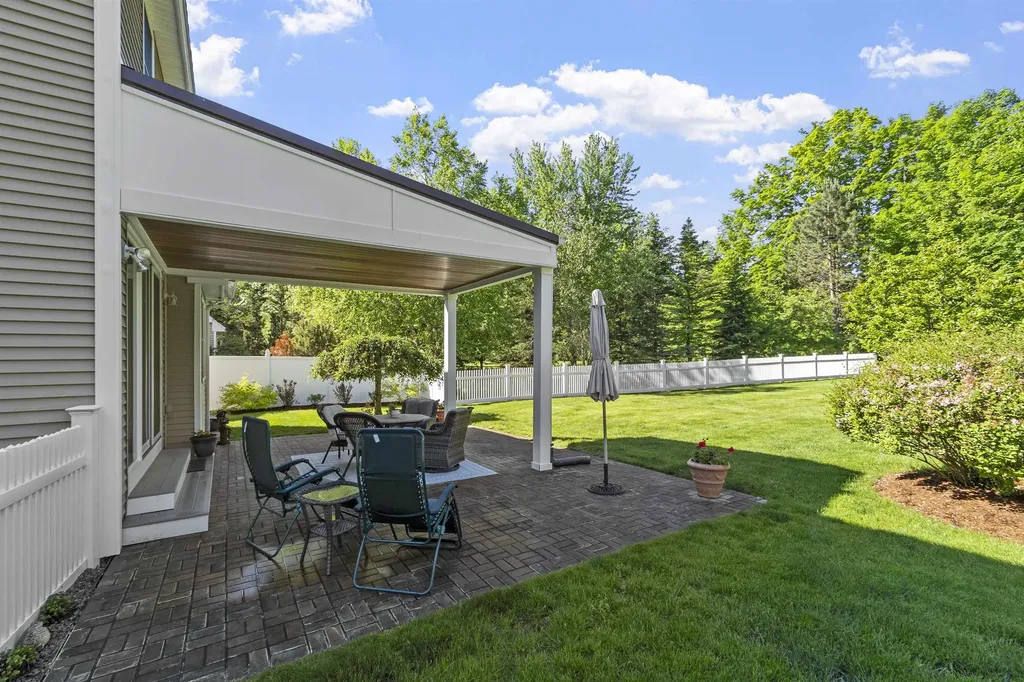 20 Haines Brook Farm Lane Greenland NH 03840