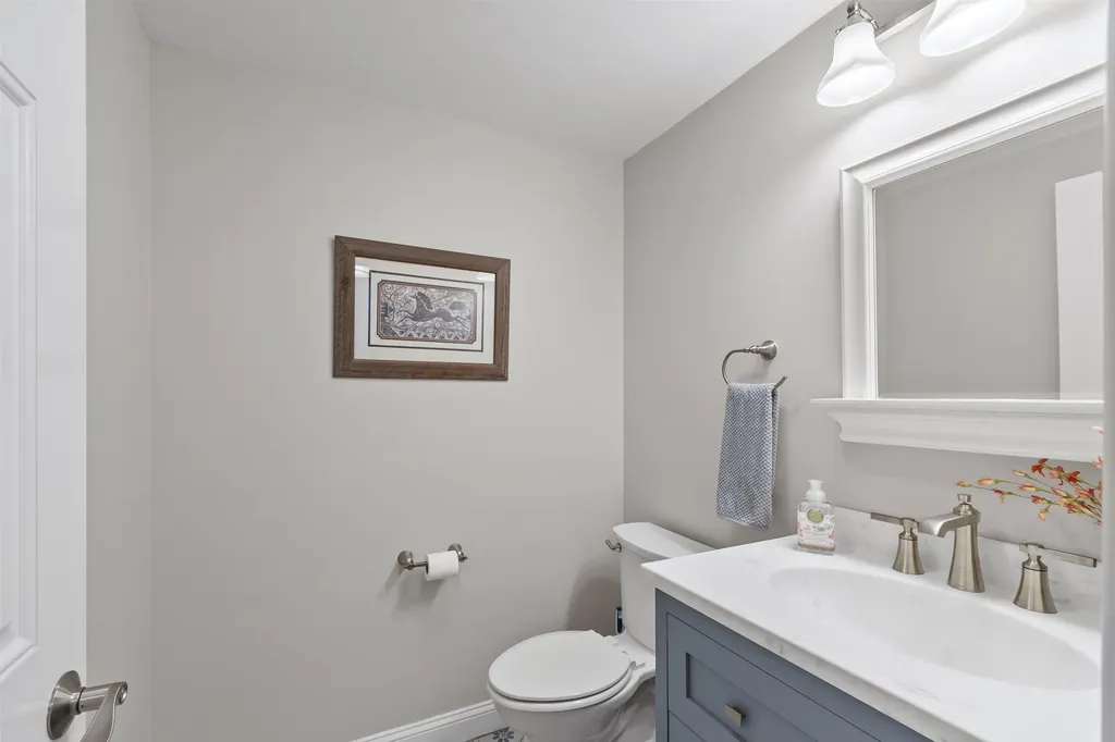 20 Haines Brook Farm Lane Greenland NH 03840