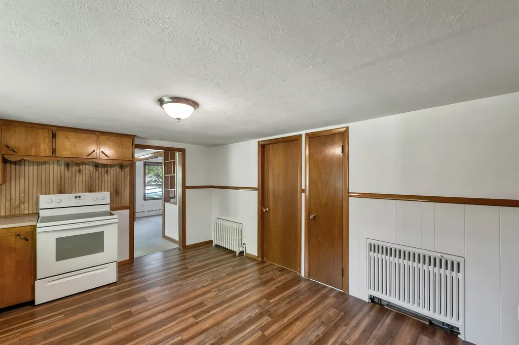 9 Crescent Street Laconia NH 03246