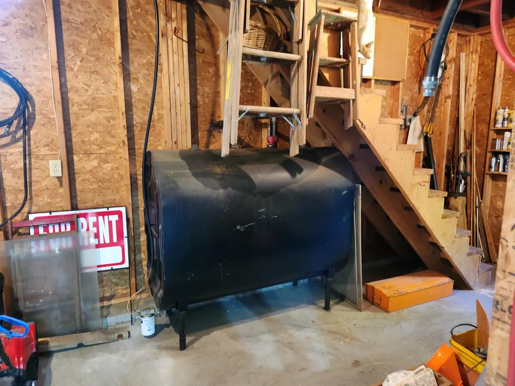 9 Crescent Street Laconia NH 03246