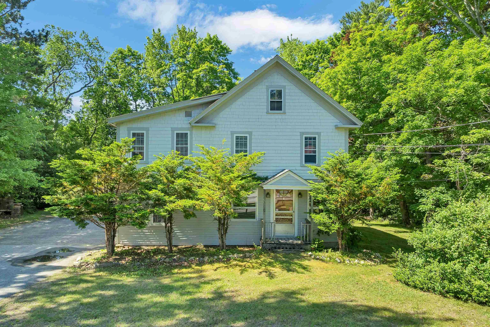9 Crescent Street Laconia NH 03246