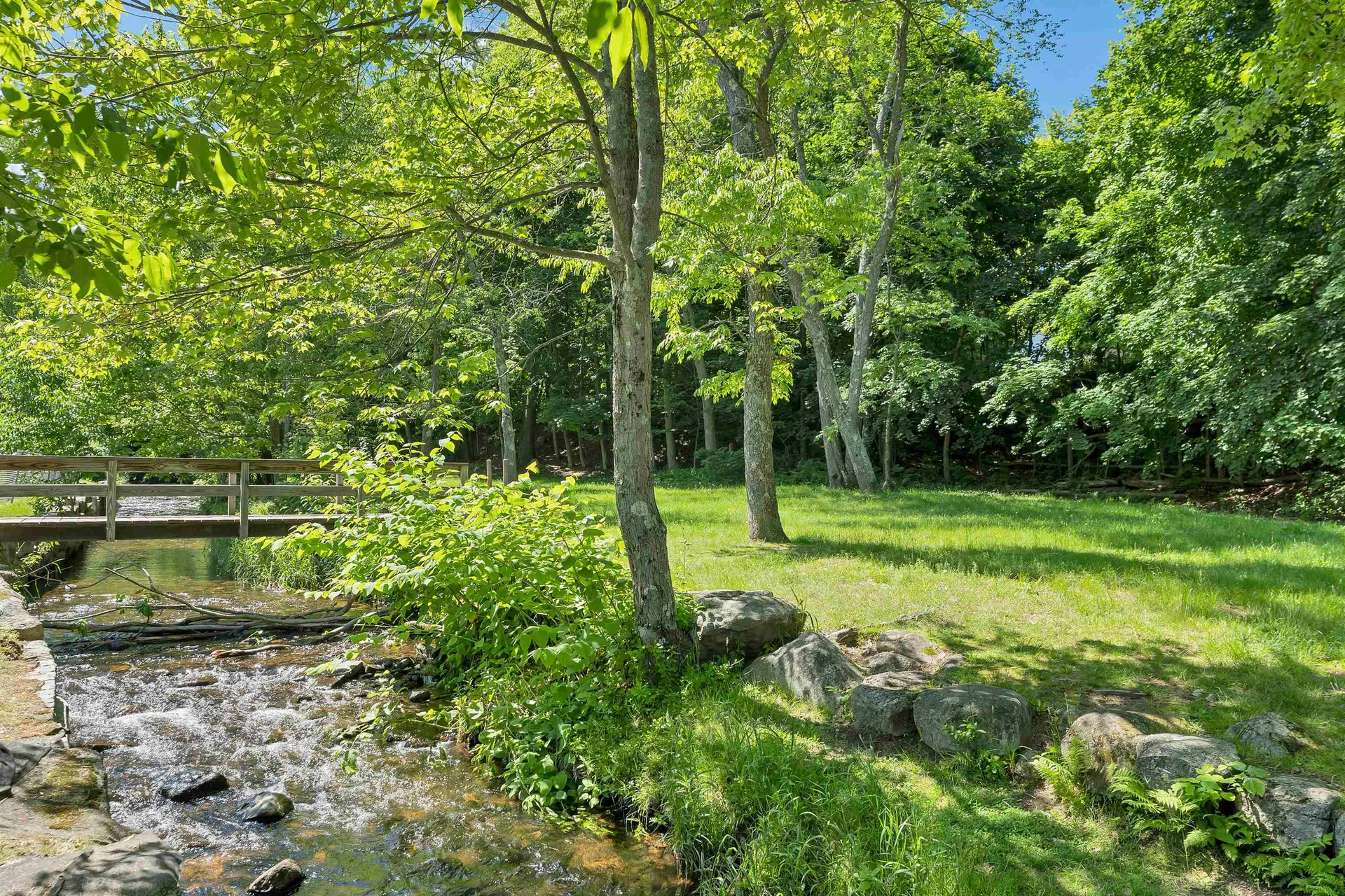 9 Crescent Street Laconia NH 03246