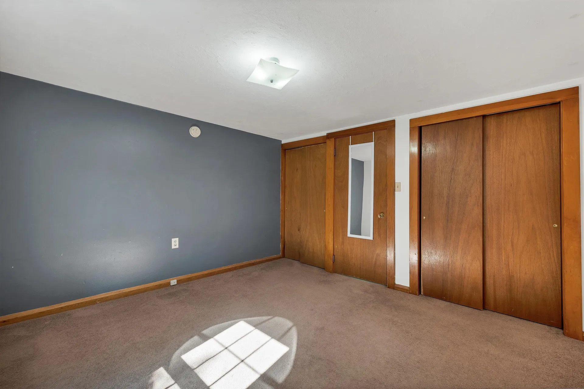 9 Crescent Street Laconia NH 03246
