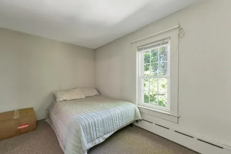 9 Crescent Street Laconia NH 03246