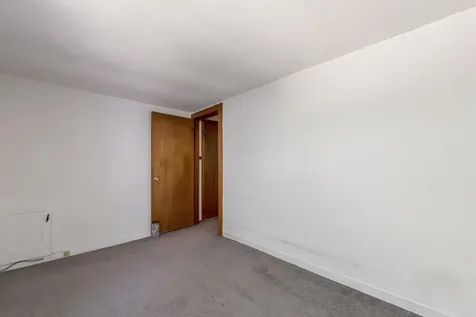 9 Crescent Street Laconia NH 03246