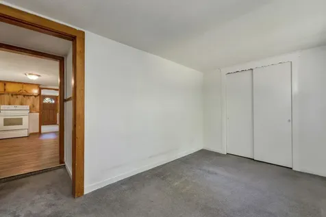 9 Crescent Street Laconia NH 03246