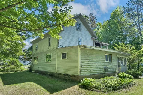 9 Crescent Street Laconia NH 03246