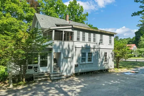 9 Crescent Street Laconia NH 03246